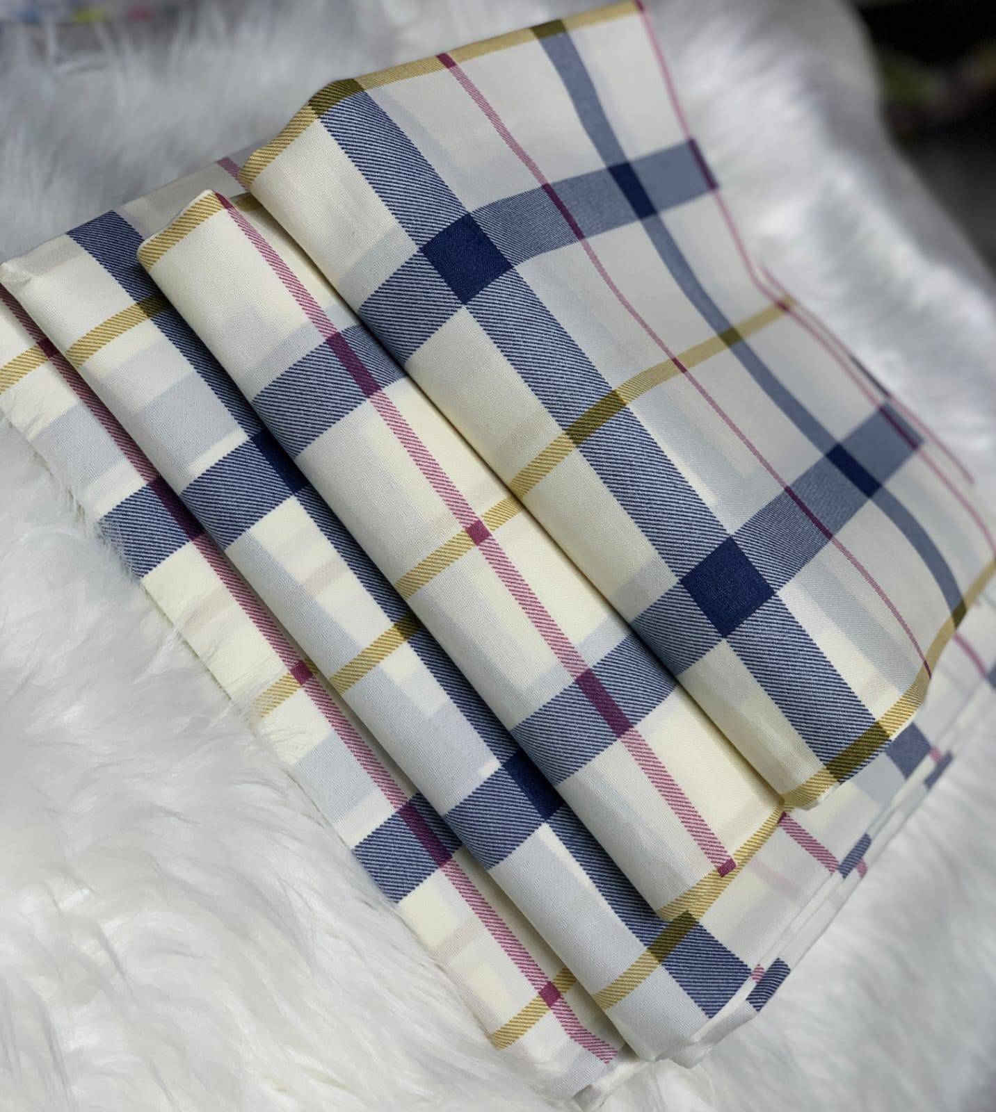 【 Promotion】5x6 Bedsheet Set 4 Pcs (2 Bedsheets & 2 Pillowcases)