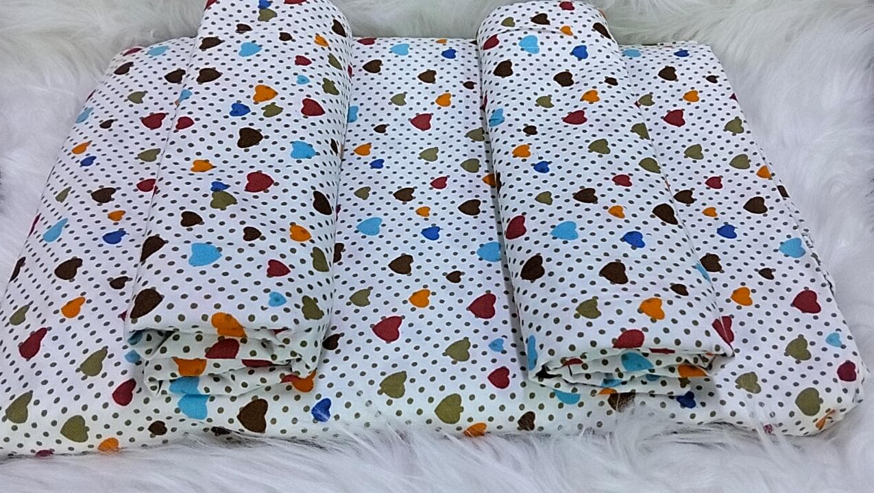 4pc set Cotton  bedsheets 7*8 (2 Bed sheets, 2 pillow cases)