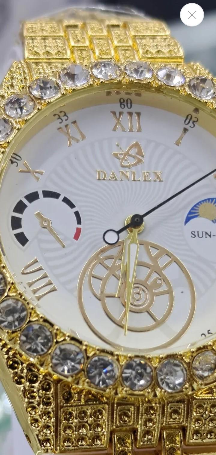 DANLEX FASHION LUXURIOUS WRIST WATCH
