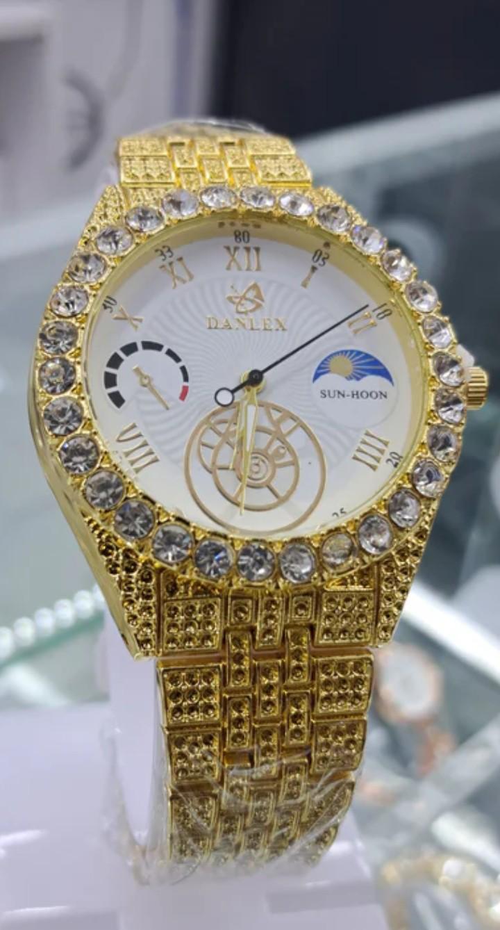 DANLEX FASHION LUXURIOUS WRIST WATCH