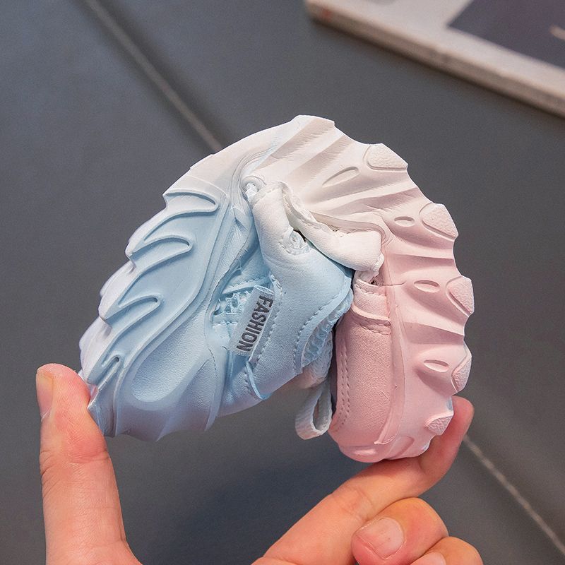 Kids Sneakers Girls Casual Shoes Unisex-Child Lightweight Breathable Athletic Running Tennis Walking School Shoes