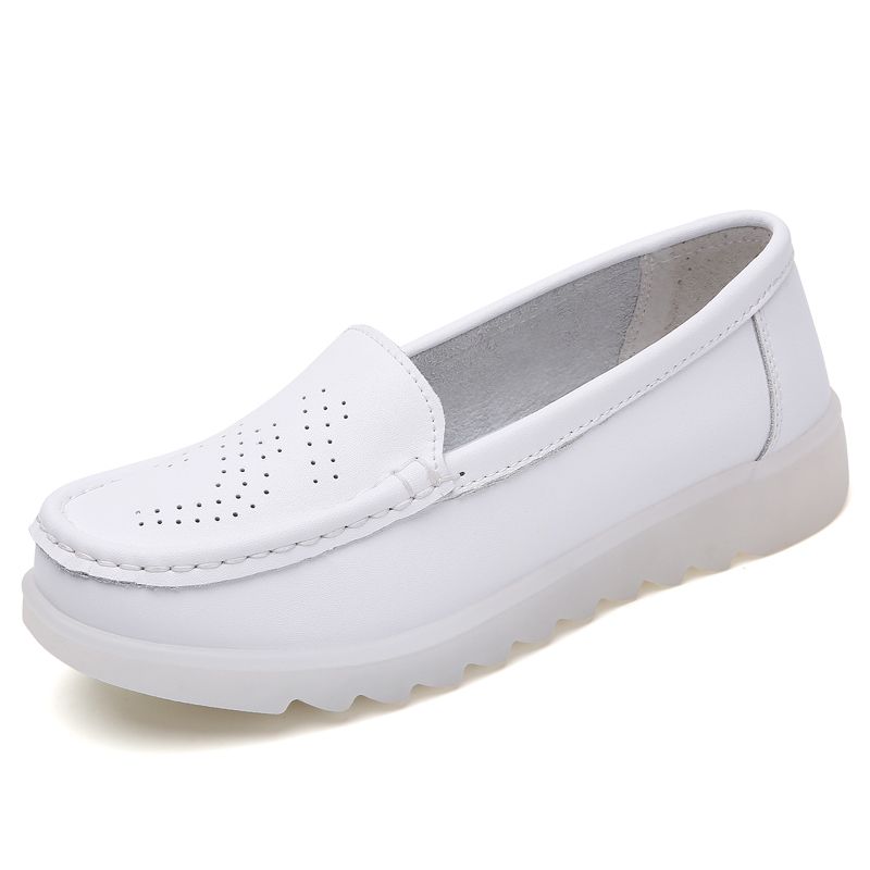 Women's Casual Loafers Flats Slip On Leather Shoes Lightweight Walking Shoes Ladies Classic Boat Shoes White Shoes Comfortable Work Shoes
