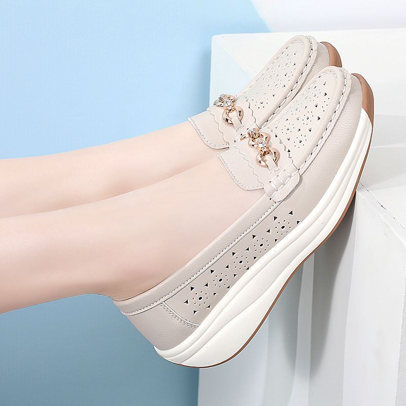 Women's Casual Loafers Slip On Leather Shoes Lightweight Walking Shoes Moccasins Classic Penny Loafer Flats Boat Shoes
