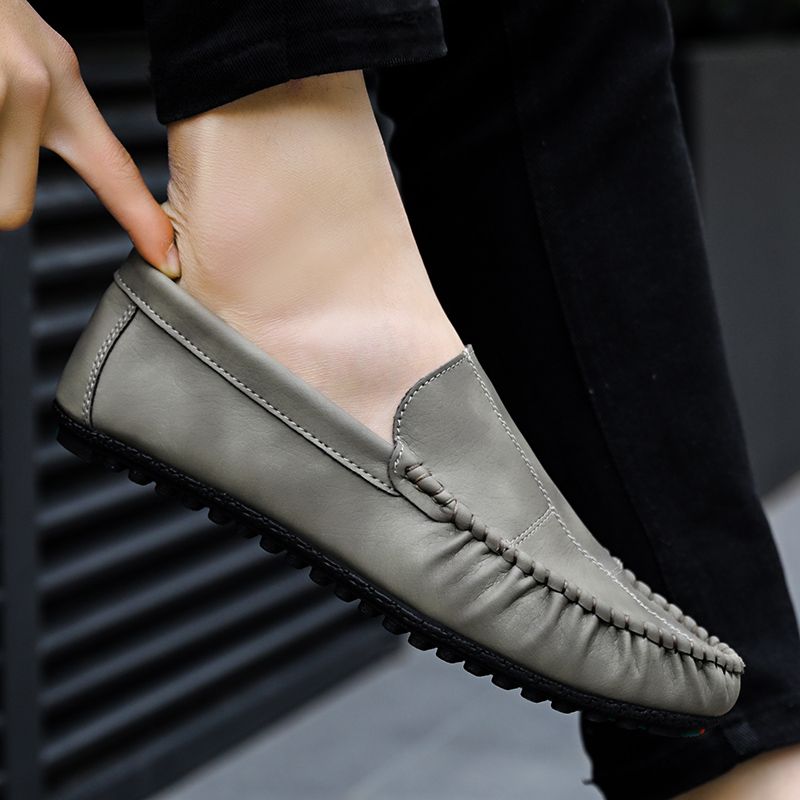 Men's Casual Loafers Slip On Leather Shoes Comfortable Lightweight Driving Shoes Male Moccasins Classic Penny Loafer Flats Boat Shoes Outdoor Walking Shoes