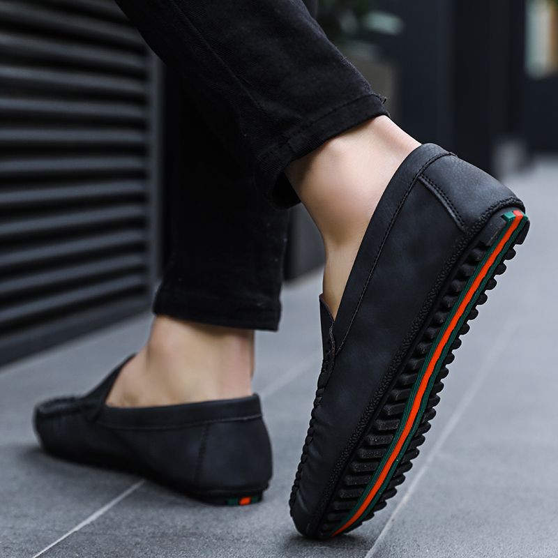 Men's Casual Loafers Slip On Leather Shoes Comfortable Lightweight Driving Shoes Male Moccasins Classic Penny Loafer Flats Boat Shoes Outdoor Walking Shoes