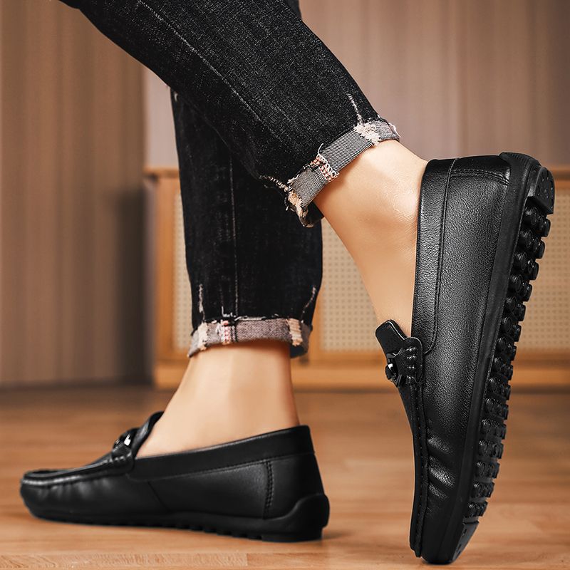 Men's Casual Loafers Slip On Leather Shoes Comfortable Lightweight Driving Shoes Male Moccasins Classic Penny Loafer Flats Boat Shoes Outdoor Walking Shoes