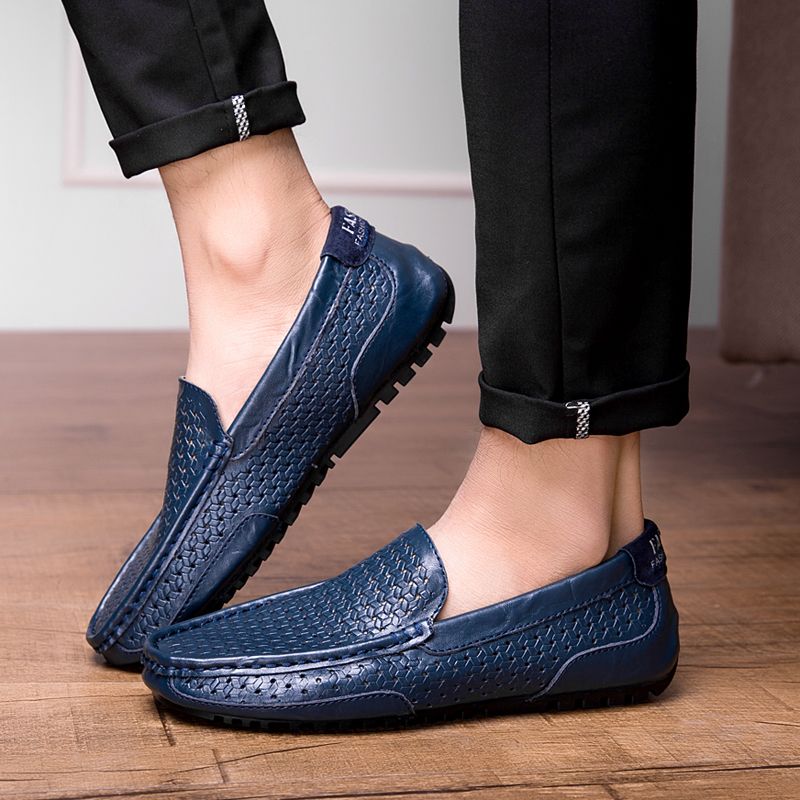 2026 Men's Casual Loafers Slip On Leather Shoes Comfortable Lightweight Driving Shoes Male Moccasins Classic Penny Loafer Flats Boat Shoes Outdoor Walking Shoes