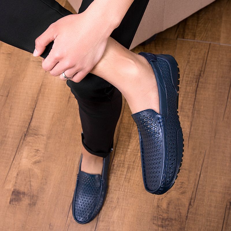 2026 Men's Casual Loafers Slip On Leather Shoes Comfortable Lightweight Driving Shoes Male Moccasins Classic Penny Loafer Flats Boat Shoes Outdoor Walking Shoes