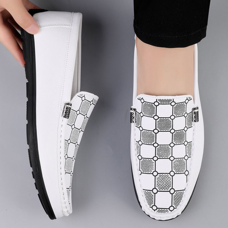 2026 Men's Casual Loafers Slip On Leather Shoes Comfortable Lightweight Driving Shoes Male Moccasins Classic Penny Loafer Flats Boat Shoes Outdoor Walking Shoes