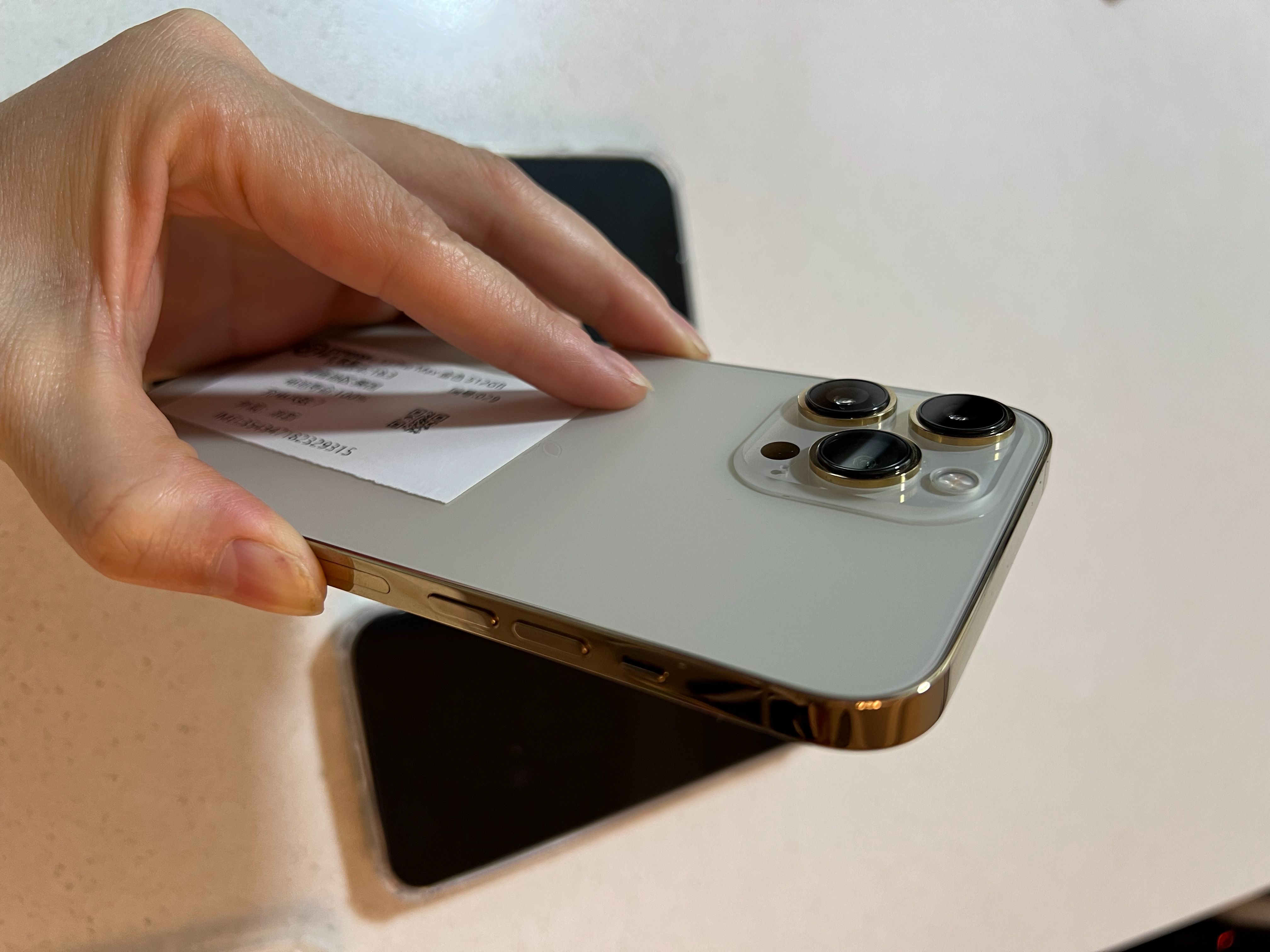 Refurbished  Apple iPhone 13 Pro Max  6.7" 5G Smartphone - A15 Bionic Chip, 6GB RAM, 128GB/256GB/512GB/1TB ROM, Triple 12MP Camera, Face ID