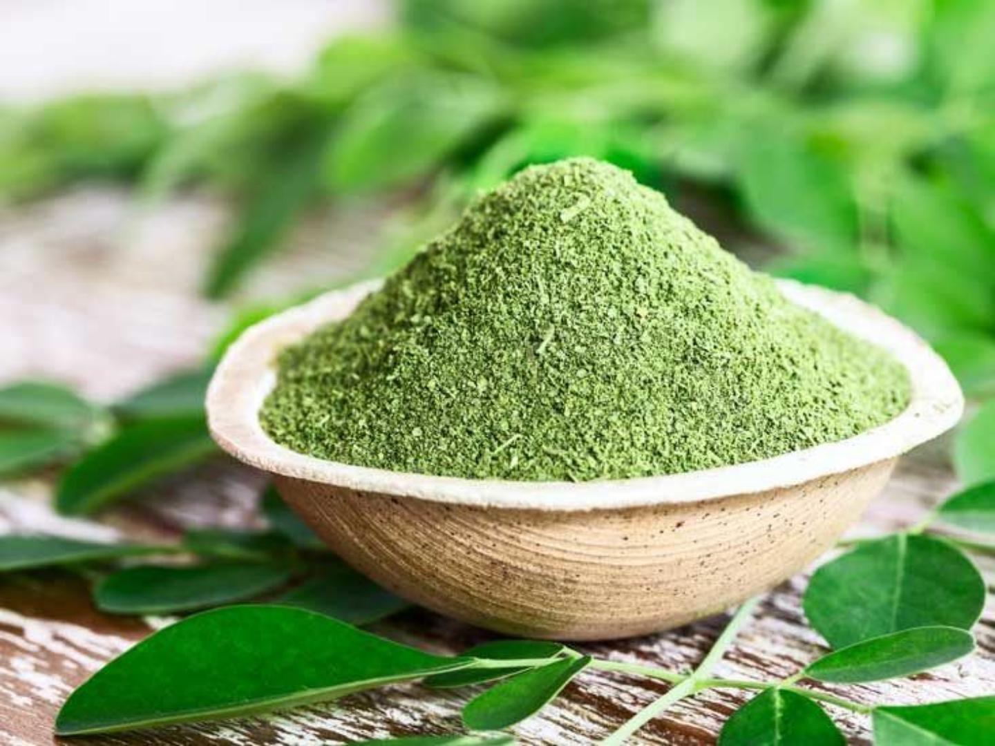 Moringa powder.