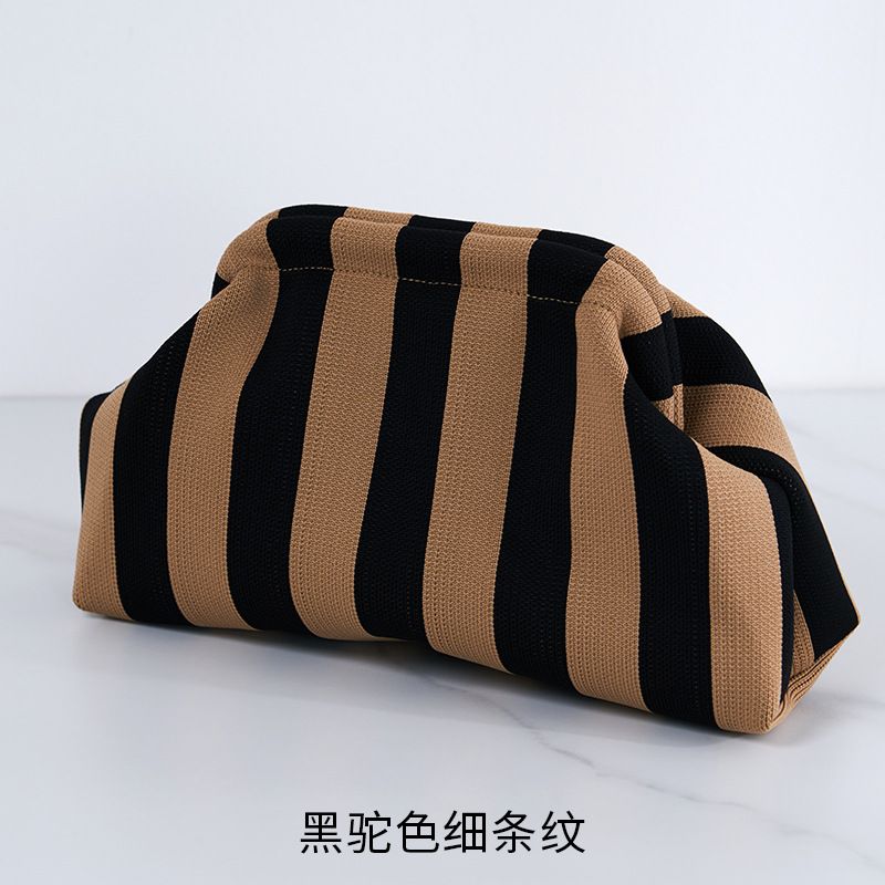 New 2024 Knit Tote Bag Striped Cloud Large Capacity Everyday Color Block Clip on Bag Cross Border Hit Bags for Women