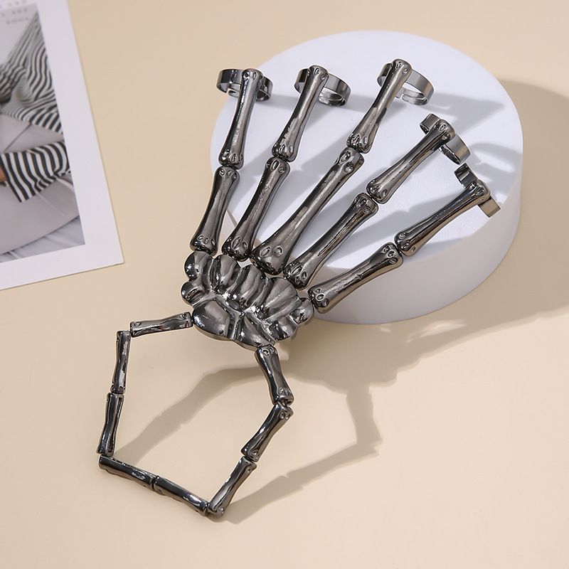 European and American new hand accessories, fashionable and personalized punk skull hand bones, versatile five-finger ring bracelet, adjustable integrated chain