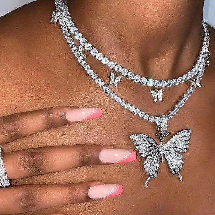 Women's Fashion Sparking Fully Iced Out Crystal Pave Butterfly Pendant Cubic Zircon 3D Butterfly Pendant Necklace Fashion Jewelry for Women Bling Tennis Chain Crystal Choker