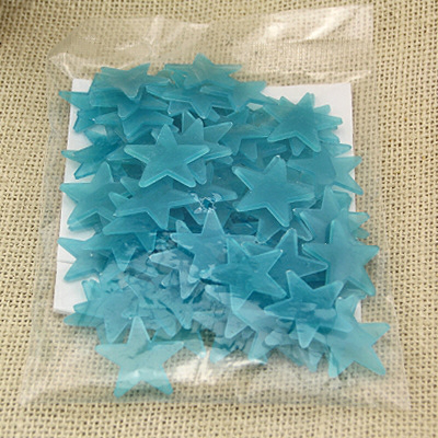 100Pcs 3cm  Luminous Star Stickers Background Wall Decoration Bedroom Glow Stickers Fluorescent Stereo Wall Stickers