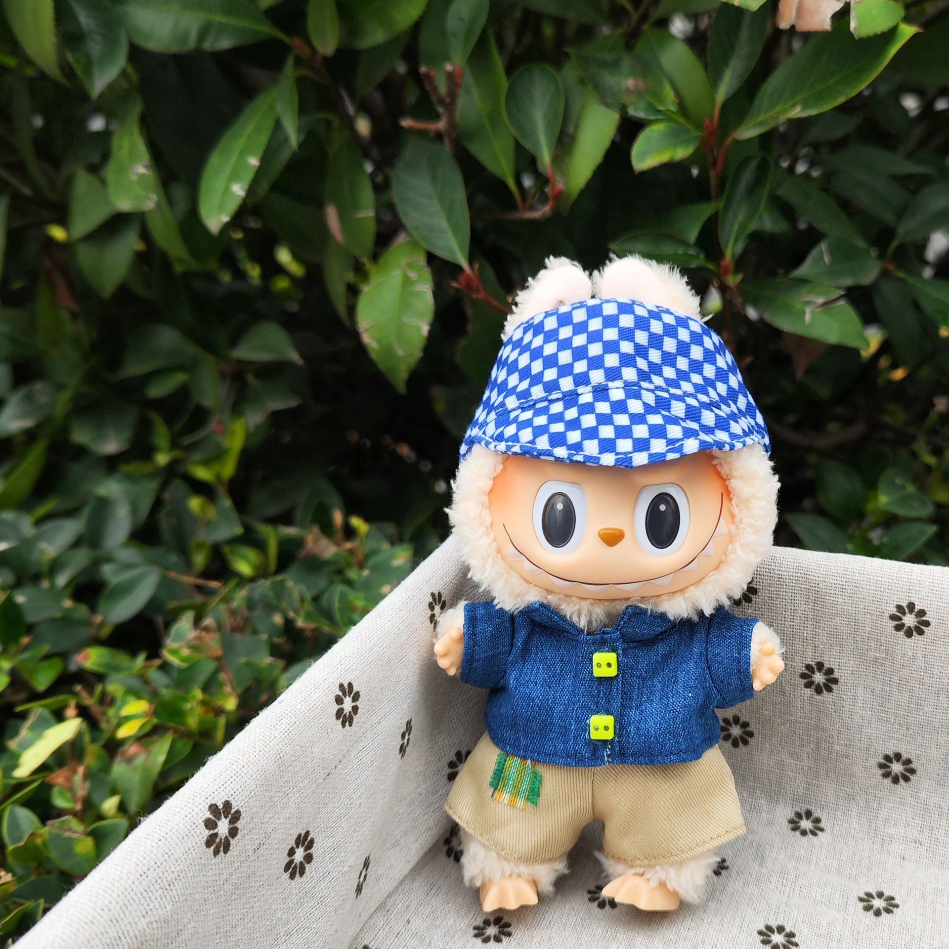 For Labubu'S Clothes Striped sweater outfit Match with hat pendant Can match according to your preferences Labubu Accessories