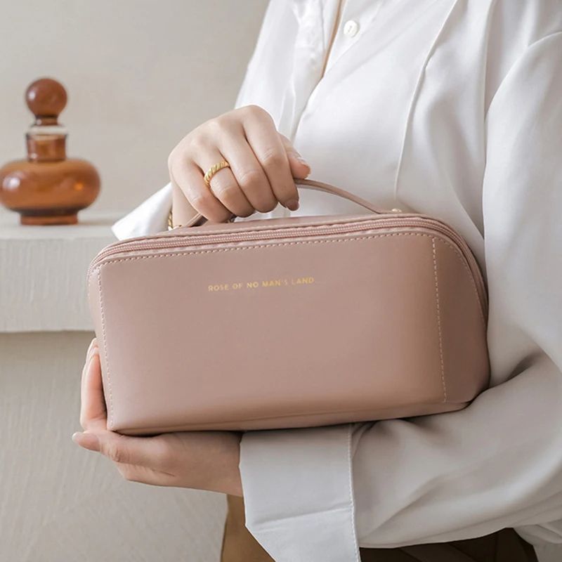 Large Capacity Cosmetic Bag Cosmetic Storage Bag PU Leather Portable Travel Toiletry Bag Women Cosmetic Bag Toiletries Organizer