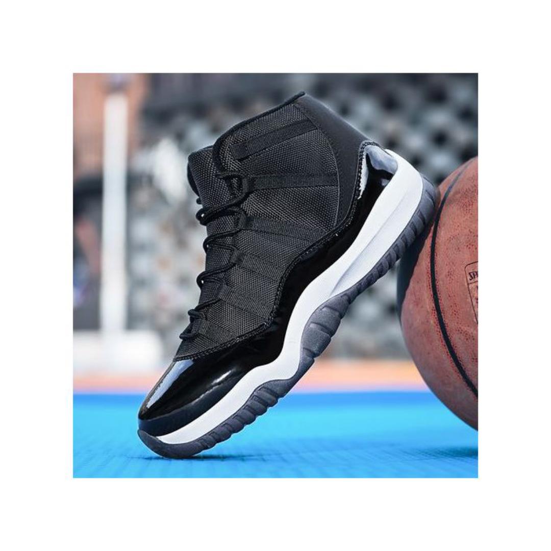 High-top Sneakers Men Basketball Shoes  High Quality Outdoor Sports Shoes Students Competition Professional Athletic Basketball Sneakers Training Shoes Non-slip Male Footwear Black