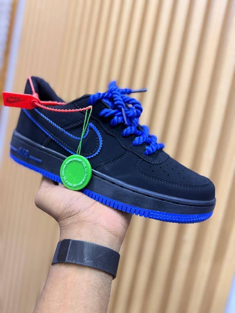 NEW ARRIVAL⚡latest AIRFORCE suend🥰high quality airforce one classic fasioned sneakers,UNISEX air force one suend shoes breatherble new arrival all season wearing airforce 1 ladies and men . very cute