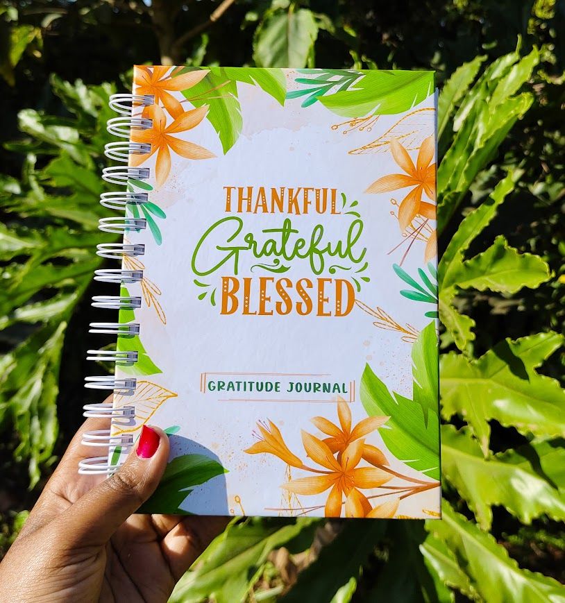 Gratitude Journal – Thankful, Grateful, Blessed | Feminine Woman Gift Idea | Journal | Work Gift Idea | Female Gift Idea | Travel Gift Idea