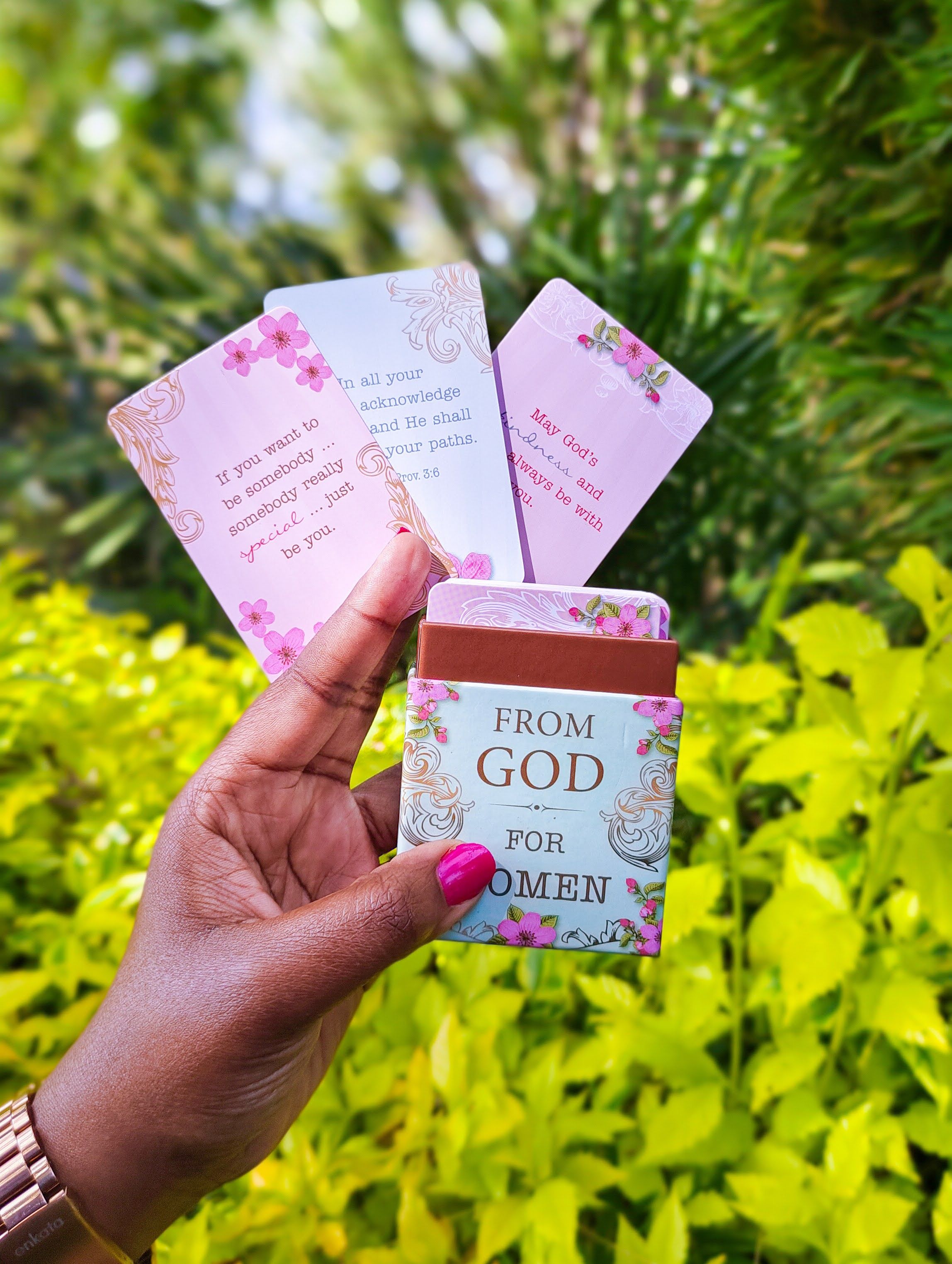 The Promises from God for Women Box of Blessings | Prayer Cards | Woman Girl Female Gift | Christian Gift | Pocket Size Scripture Cards | Mothers Day Gift