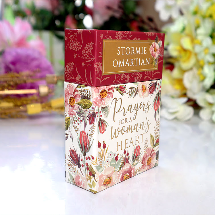 Prayers for a Woman’s Heart (Boxed Set) | Prayer Cards | Woman Girl Female Gift | Christian Gift | Mothers Day Gift | Gift Cards | Pocket Size Scripture Cards | Hearty Gift