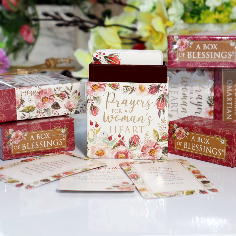 Prayers for a Woman’s Heart (Boxed Set) | Prayer Cards | Woman Girl Female Gift | Christian Gift | Mothers Day Gift | Gift Cards | Pocket Size Scripture Cards | Hearty Gift