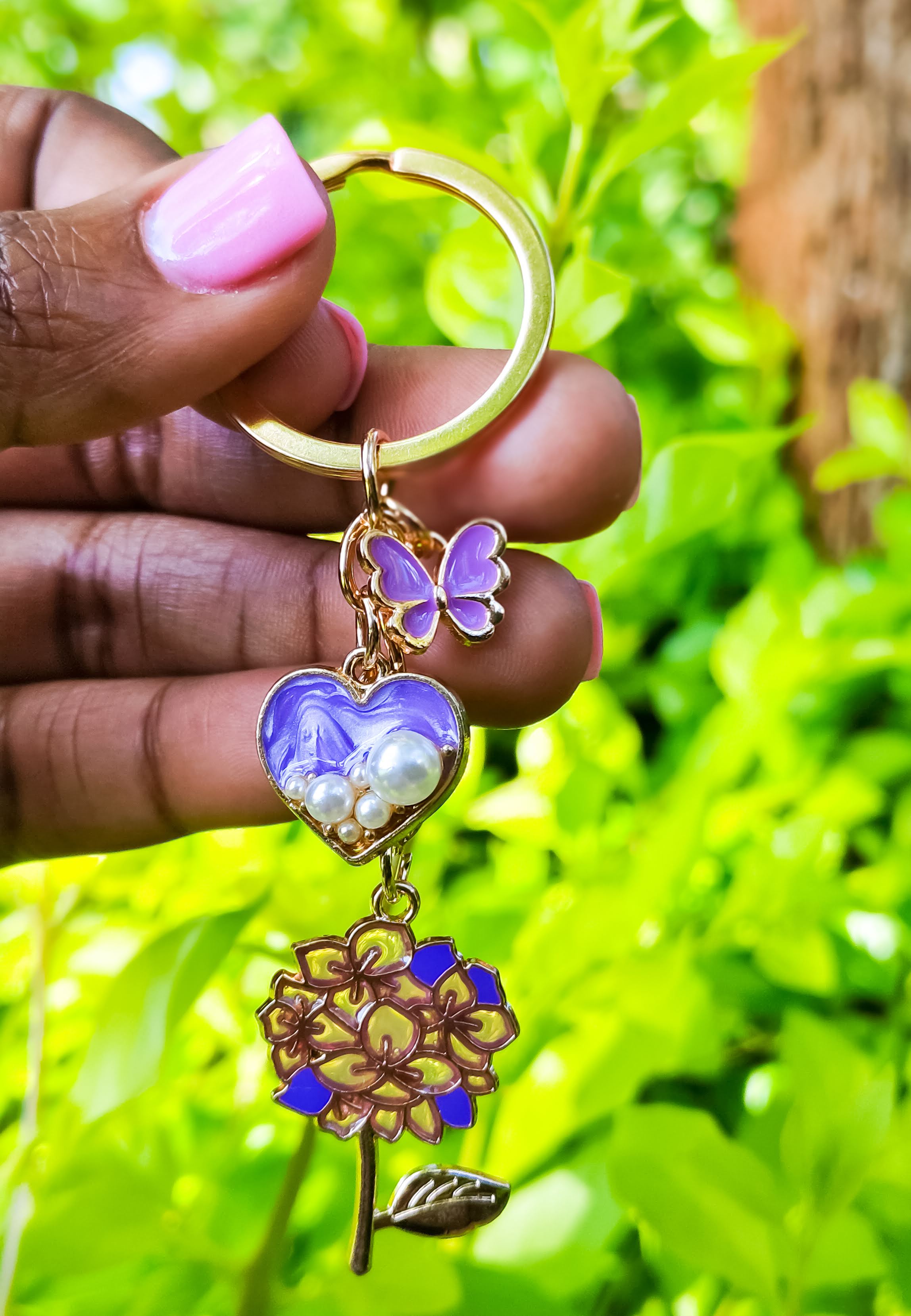 Cute Enamel Keychain | Butterfly, Flower, Charms | Key Chain for Keys | Key Holder | Plant Lover Key Chain | Cute Gift | Male Female Gift | Backpack Pendant | Car Key Holder | Bag Acessories