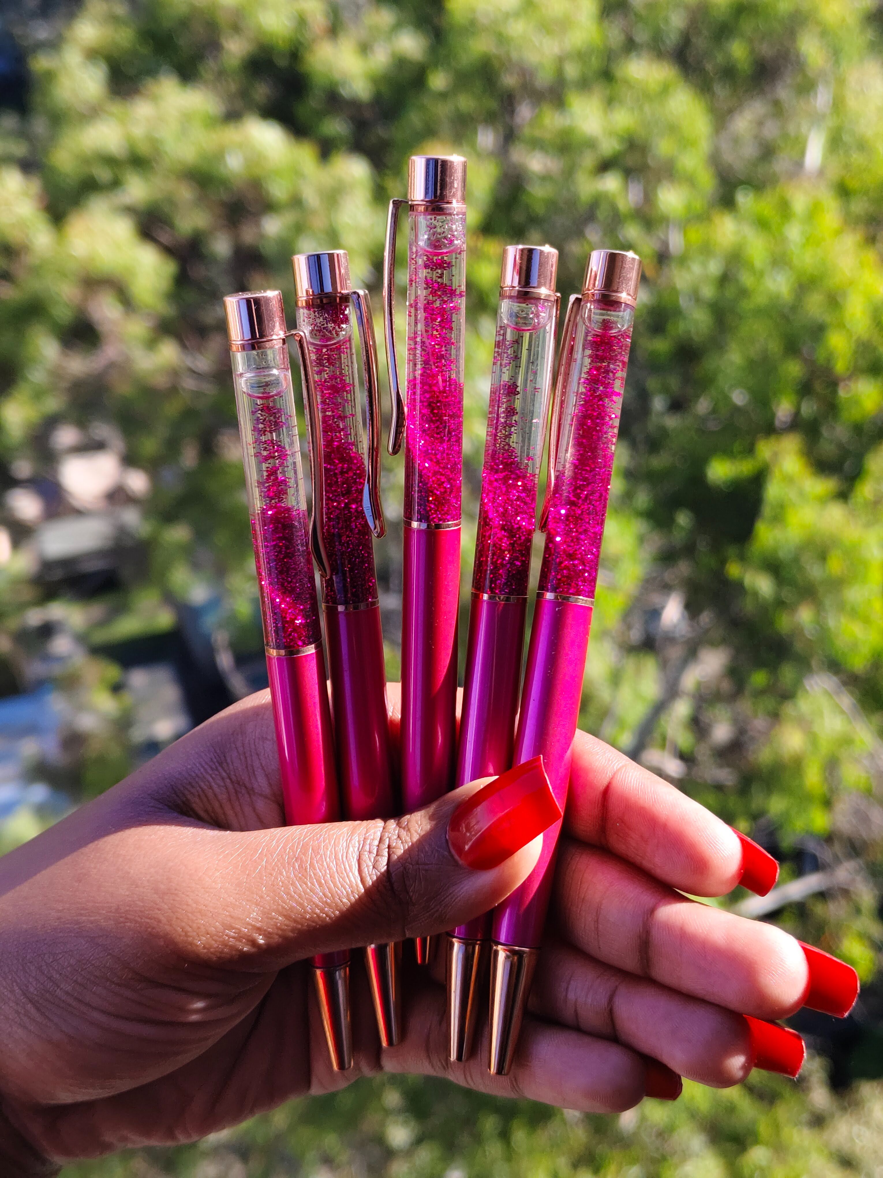 Pink Metal Ballpoint Gift Pen with Dynamic Sand Glitter | Cute Black Ink Pen | School Supplies | Cute Gift | Office Supplies | Mothers Day Gift | Feminine Girl Gift | Stationery | Girly Stationery
