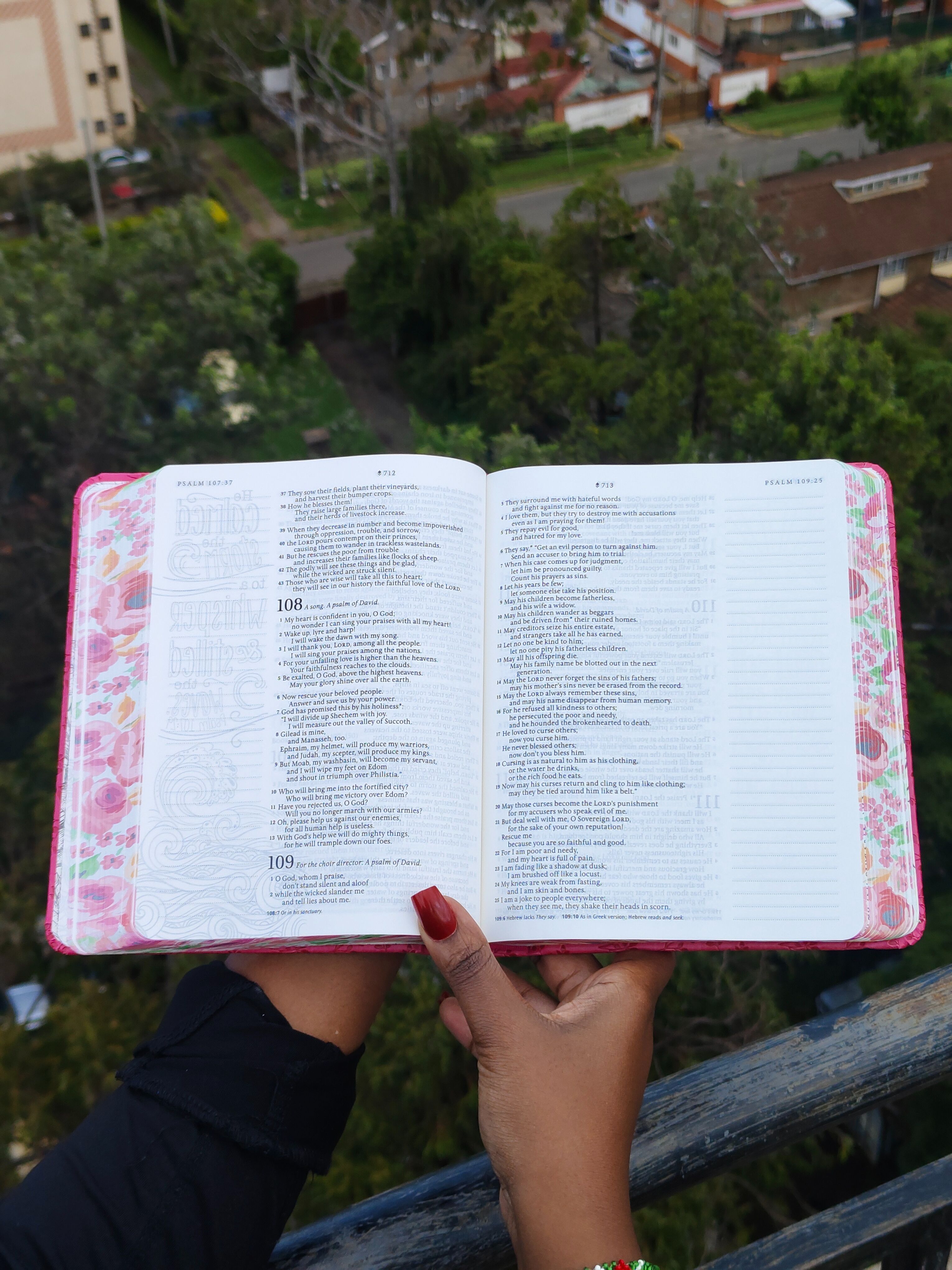 NLT Pink Peony Faux Leather Inspire Filament Bible | Christian Bible NLT | New Living Translation (NLT) | Floral Bible |  8.65 Font | Creative Journaling Bible | Gift | Girl Gift