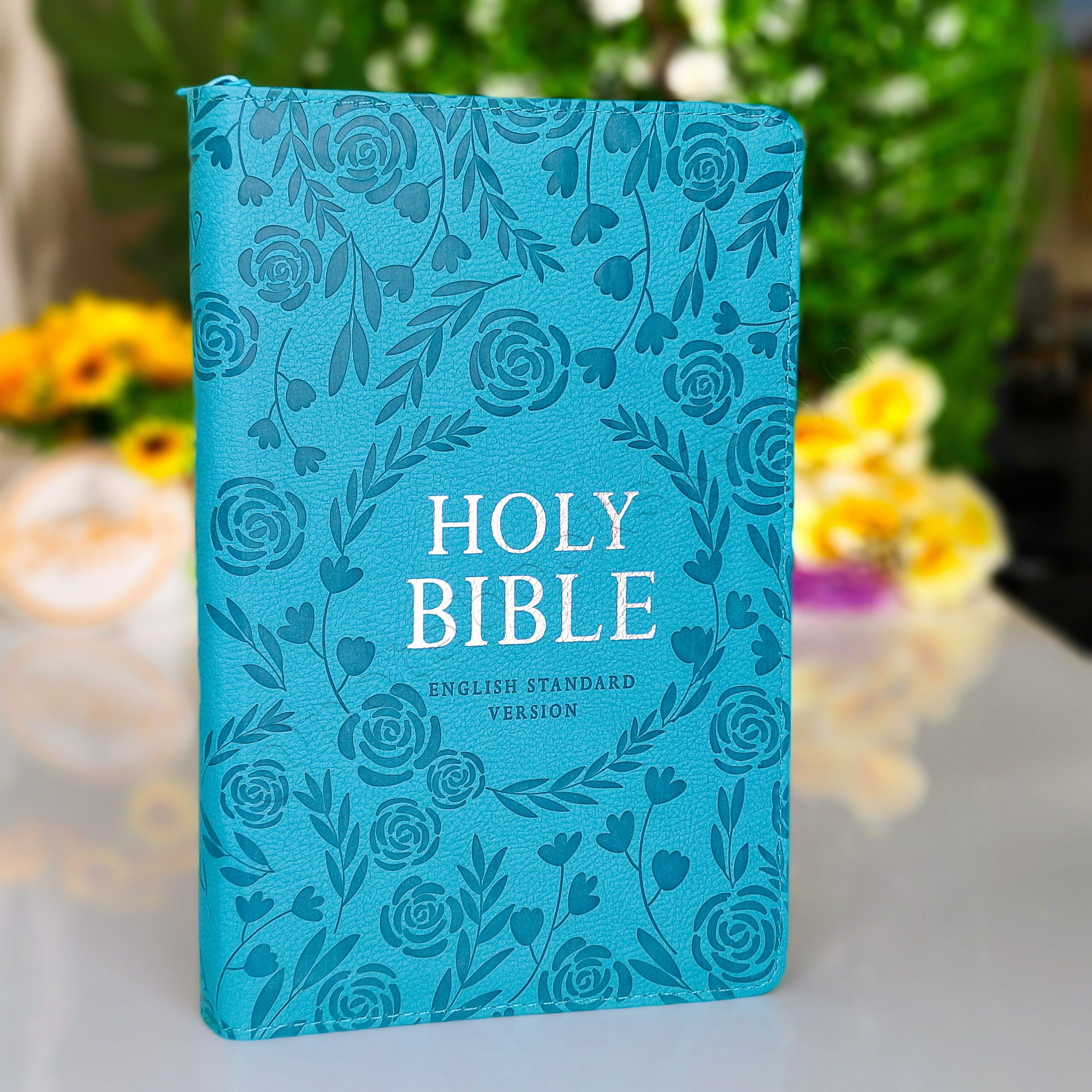 ESV Turquoise Faux Leather Standard Bible | Christian Bible ESV | English Standard Version (ESV) | Floral Bible | Girl Gift | Zipped Bible | Concordance Bible | Complete ESV text | Thumb Indexed Bible