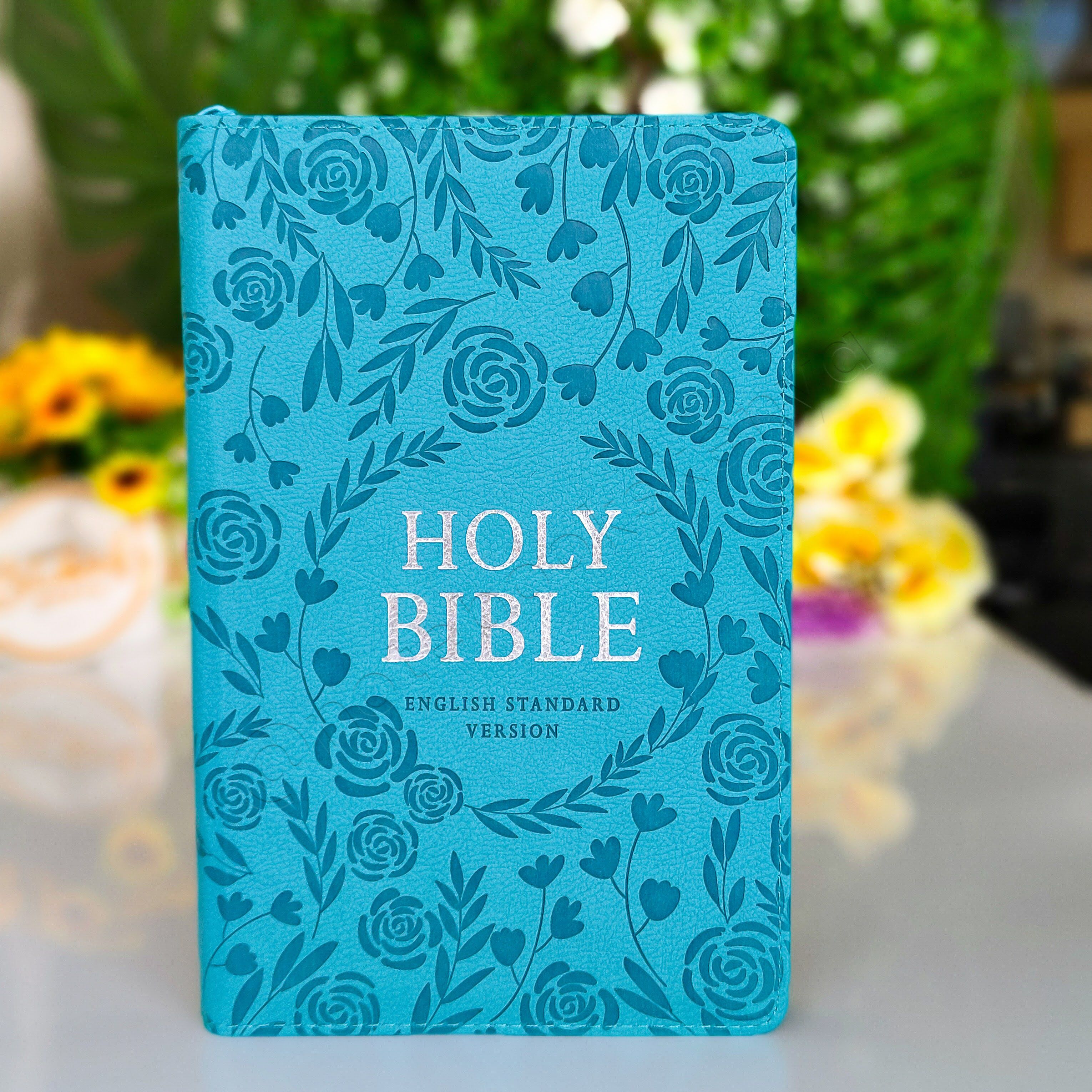 ESV Turquoise Faux Leather Standard Bible | Christian Bible ESV | English Standard Version (ESV) | Floral Bible | Girl Gift | Zipped Bible | Concordance Bible | Complete ESV text | Thumb Indexed Bible