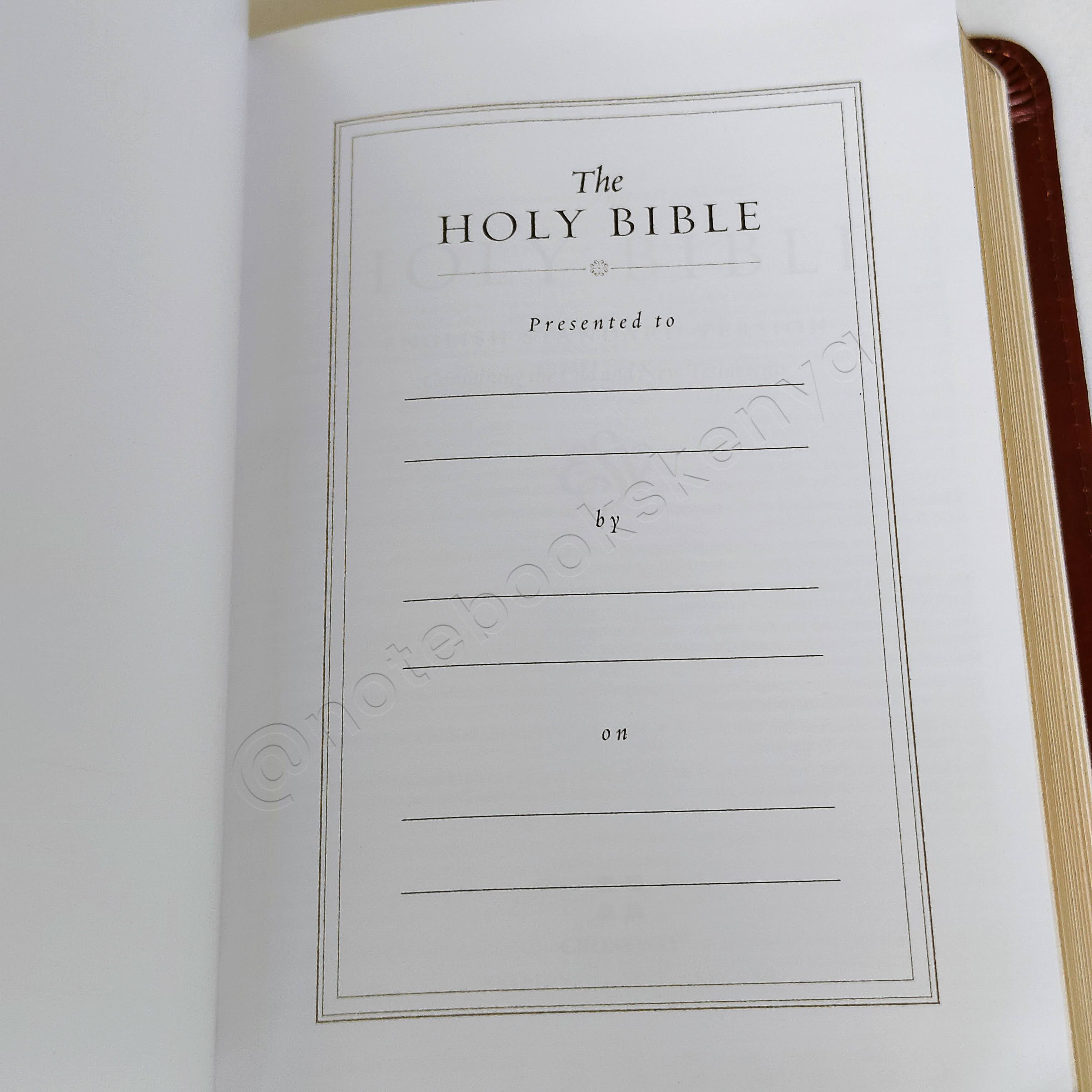 Elegant and Portable | ESV Large Print Compact Bible | Christian Bible ESV | English Standard Version(ESV) | Large Print Bible | Gift | Concordance Bible | Complete ESV text | Thumb Indexed Bible