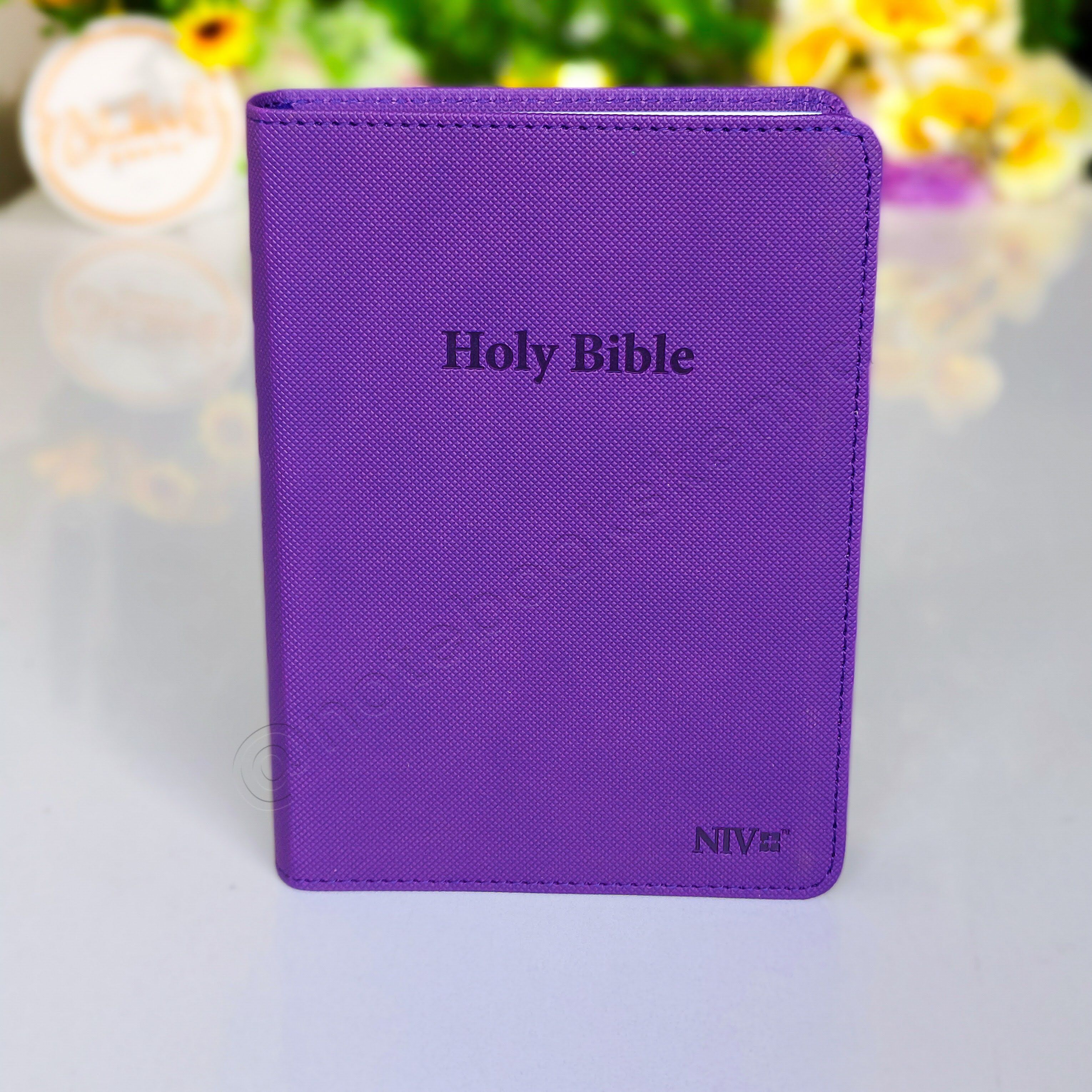 Elegant and Portable | NIV Pocket Bible with Index Tabs– PU Leather | Christian Bible NIV | New International Version(NIV) | Gift | Concordance Bible | Thumb Indexed Bible | Small Bible | Words In Red