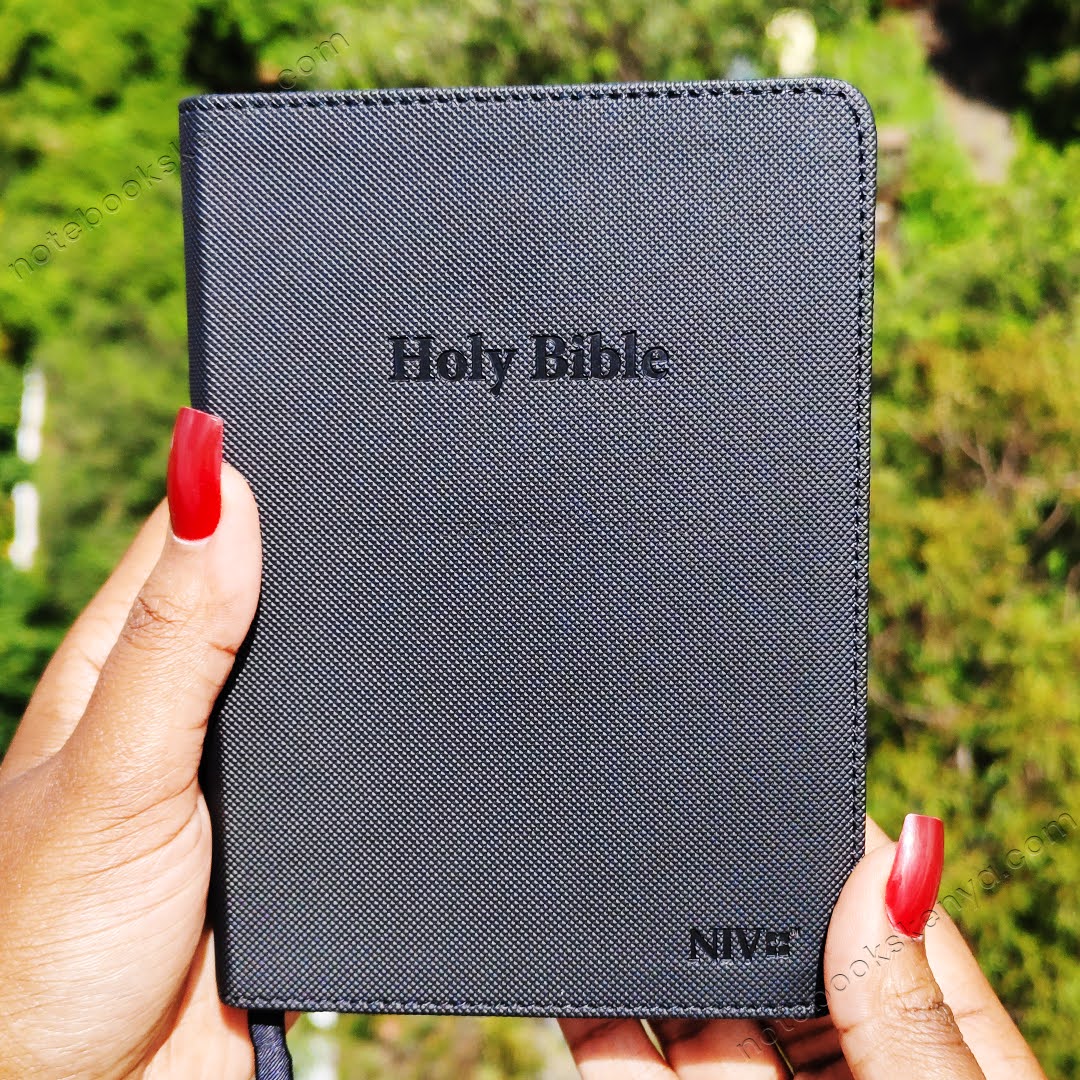 Elegant and Portable | NIV Pocket Bible with Index Tabs– PU Leather | Christian Bible NIV | New International Version(NIV) | Gift | Concordance Bible | Thumb Indexed Bible | Small Bible | Words In Red