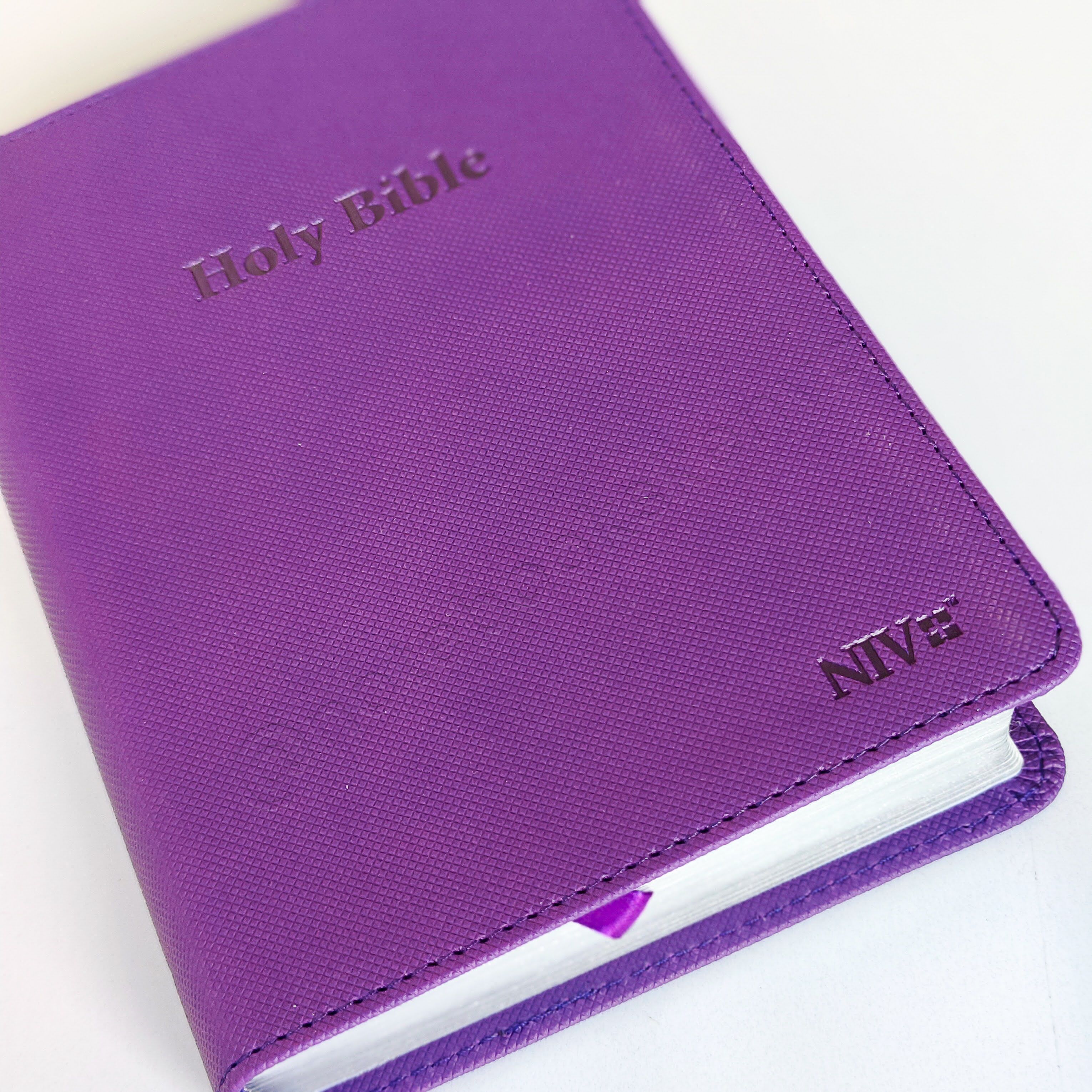 Elegant and Portable | NIV Pocket Bible with Index Tabs– PU Leather | Christian Bible NIV | New International Version(NIV) | Gift | Concordance Bible | Thumb Indexed Bible | Small Bible | Words In Red