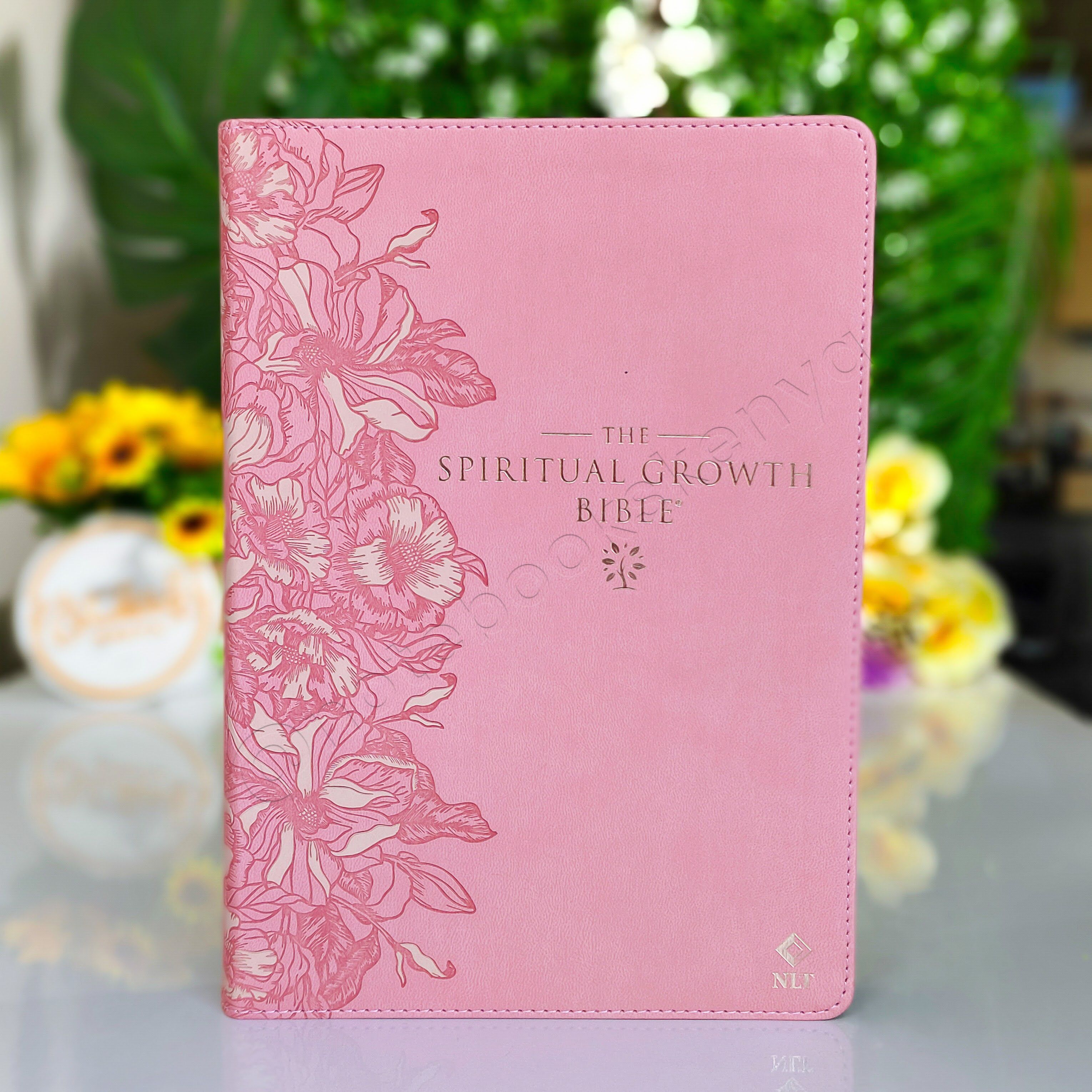 Elegant | NLT Spiritual Growth Bible – Pink Faux Leather (Thumb Indexed) | Christian Bible NLT | New Living Translation(NIV) | Gift | Concordance Bible | Spiritual Bible | Small Bible | Words In Red