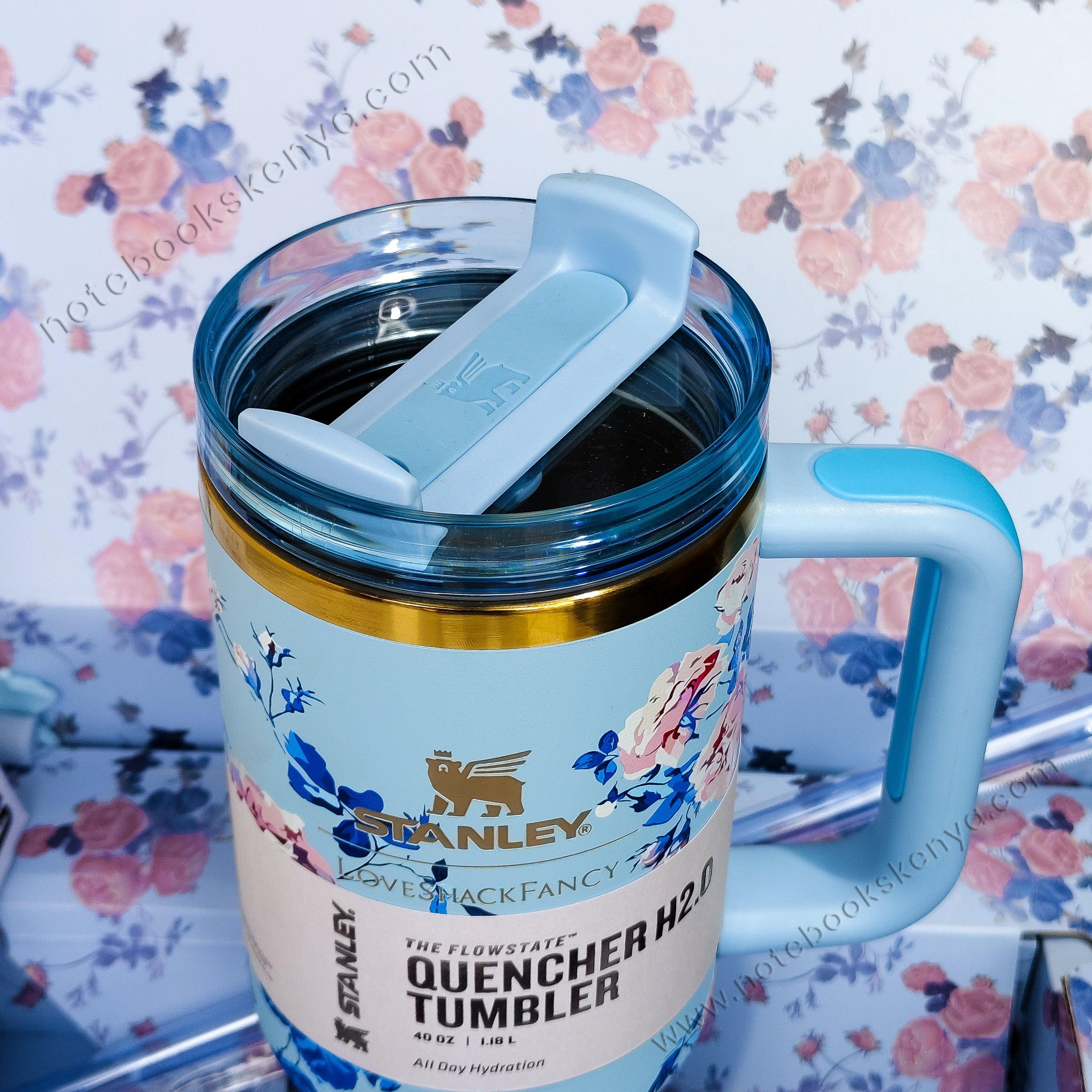Blue Love Fancy Double-Walled Vacuum Mug – Stainless Steel Travel Tumbler for Women | Hot & Cold Insulated Cup | Office, Car, & Picnic Use | Stanley Mug | Timeless Female Gift