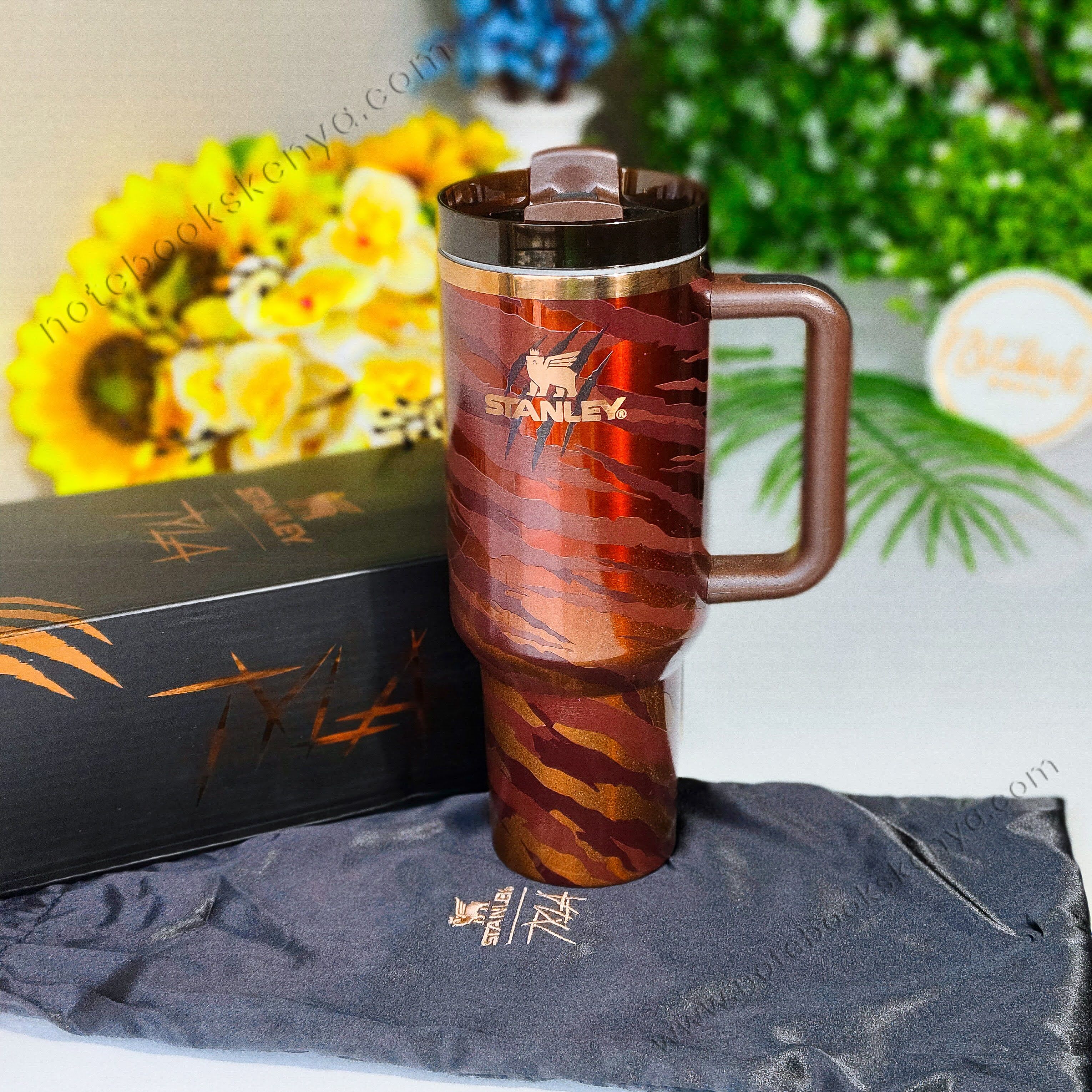 TYLA TYGER Double-Walled Vacuum Mug – Stainless Steel Travel Tumbler for Women | Hot & Cold Insulated Cup | Office, Car, & Picnic Use | Stanley Mug | Timeless Female Gift
