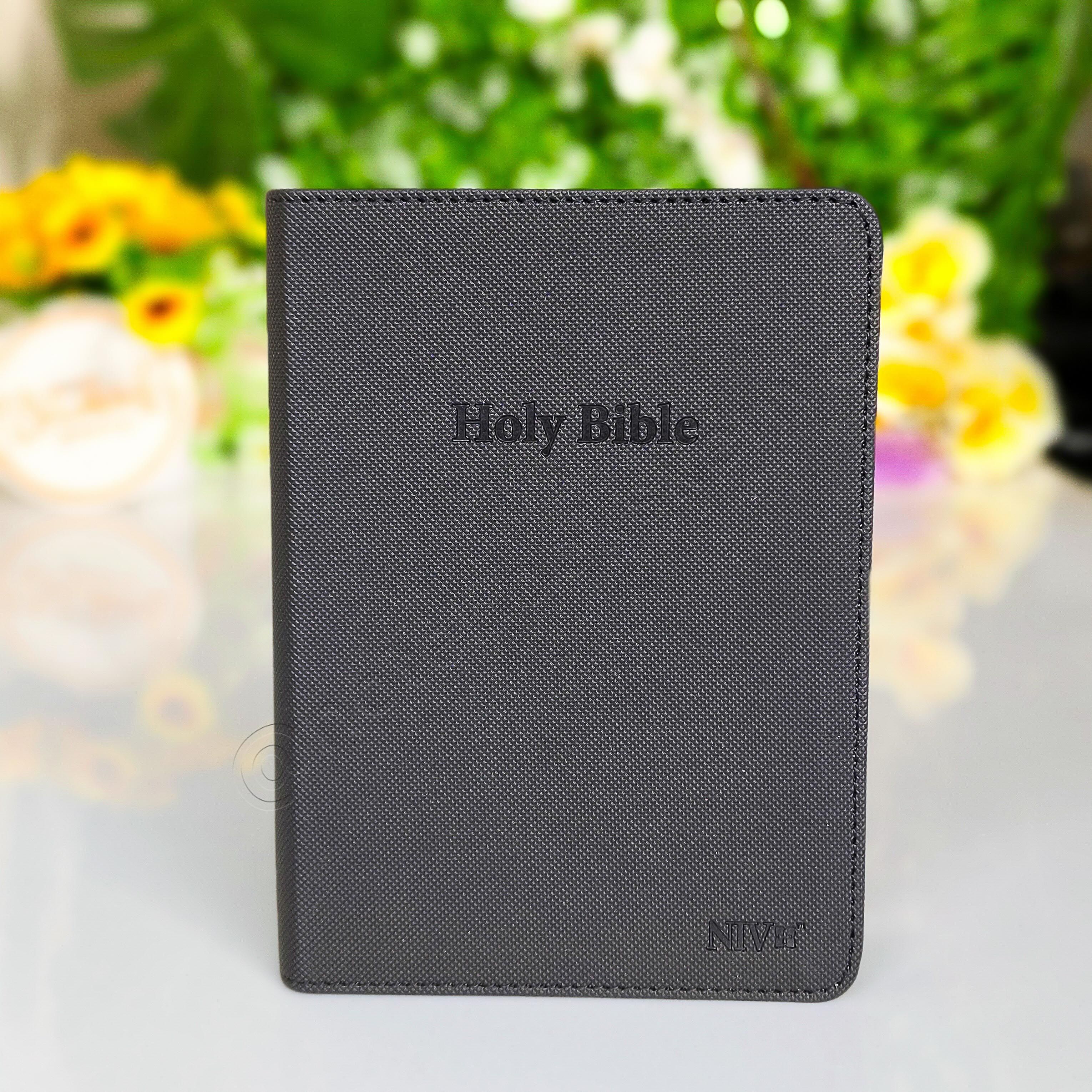 Elegant and Portable | Black NIV Pocket Bible with Index Tabs– PU Leather  | New International Version(NIV) | Gift | Concordance Bible | Thumb Indexed Bible | Small Bible | Words In Red