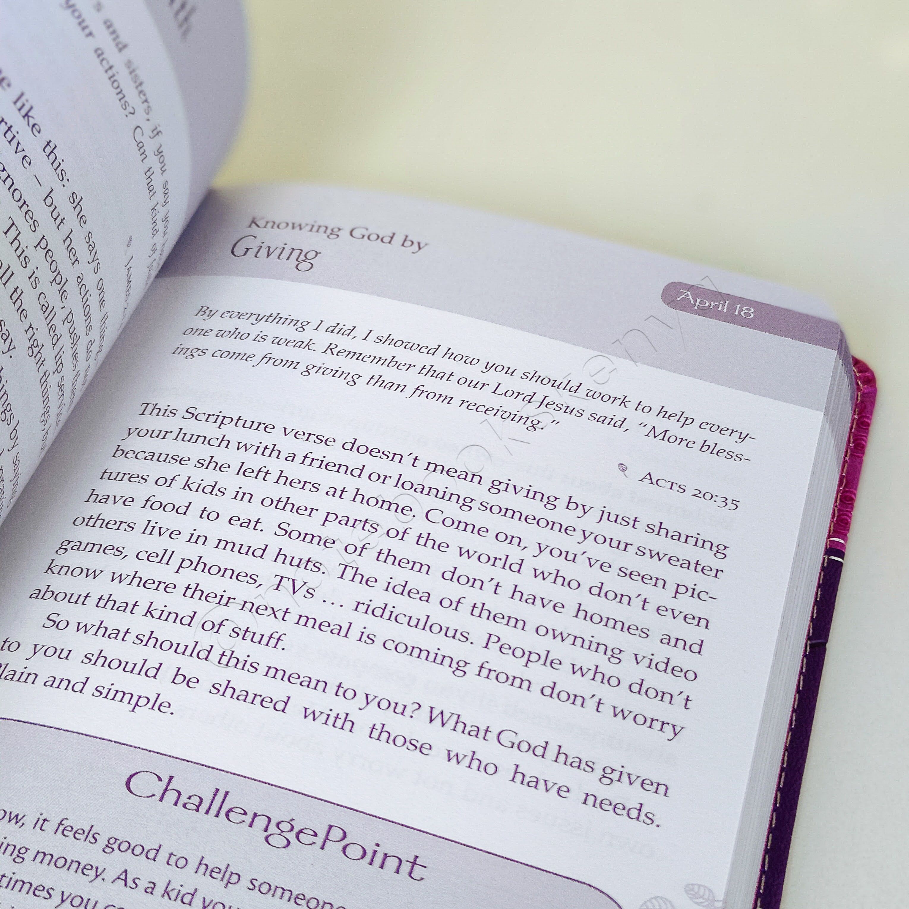 365 Days to Knowing God for Girls | Christian Devotional | 365 Day Devotional | Devotional For Girls / Young Women | Bible Study Accessory | Christian Gift Idea