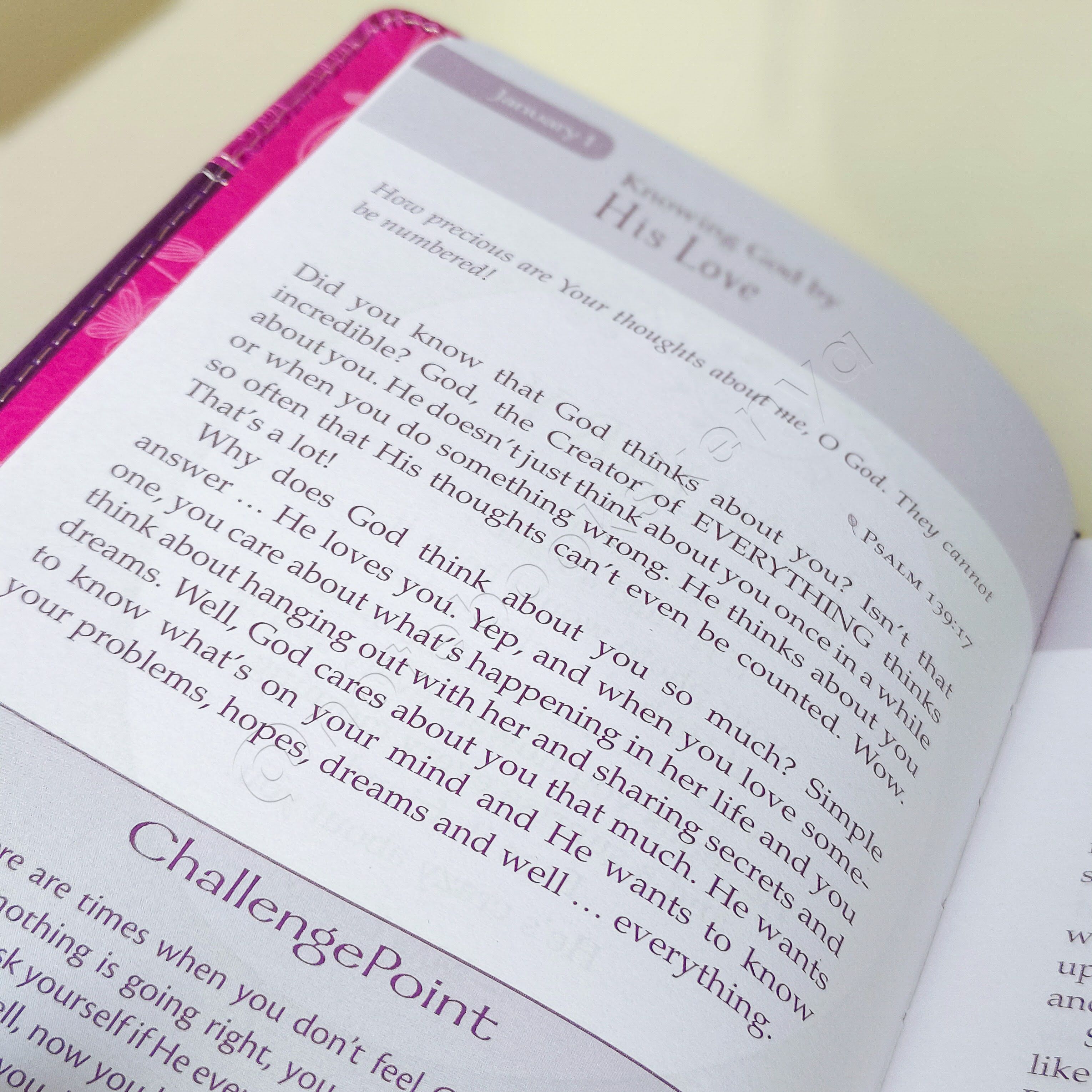 365 Days to Knowing God for Girls | Christian Devotional | 365 Day Devotional | Devotional For Girls / Young Women | Bible Study Accessory | Christian Gift Idea