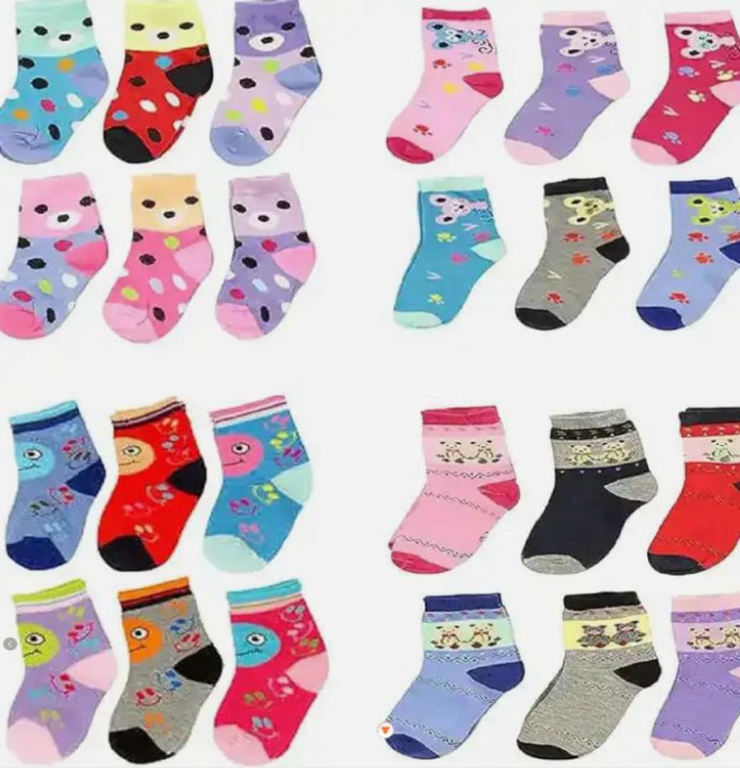warm Dotted baby blanket+ soft care small 48 pieces baby diaper+2 newborn baby vests + 2 newborn baby socks