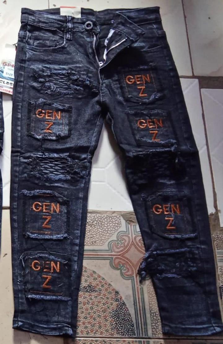 DISCOUNTED PRICE latest fashion boy jeans size 22 - size 30,prints may differ from time to time with the latest fashion