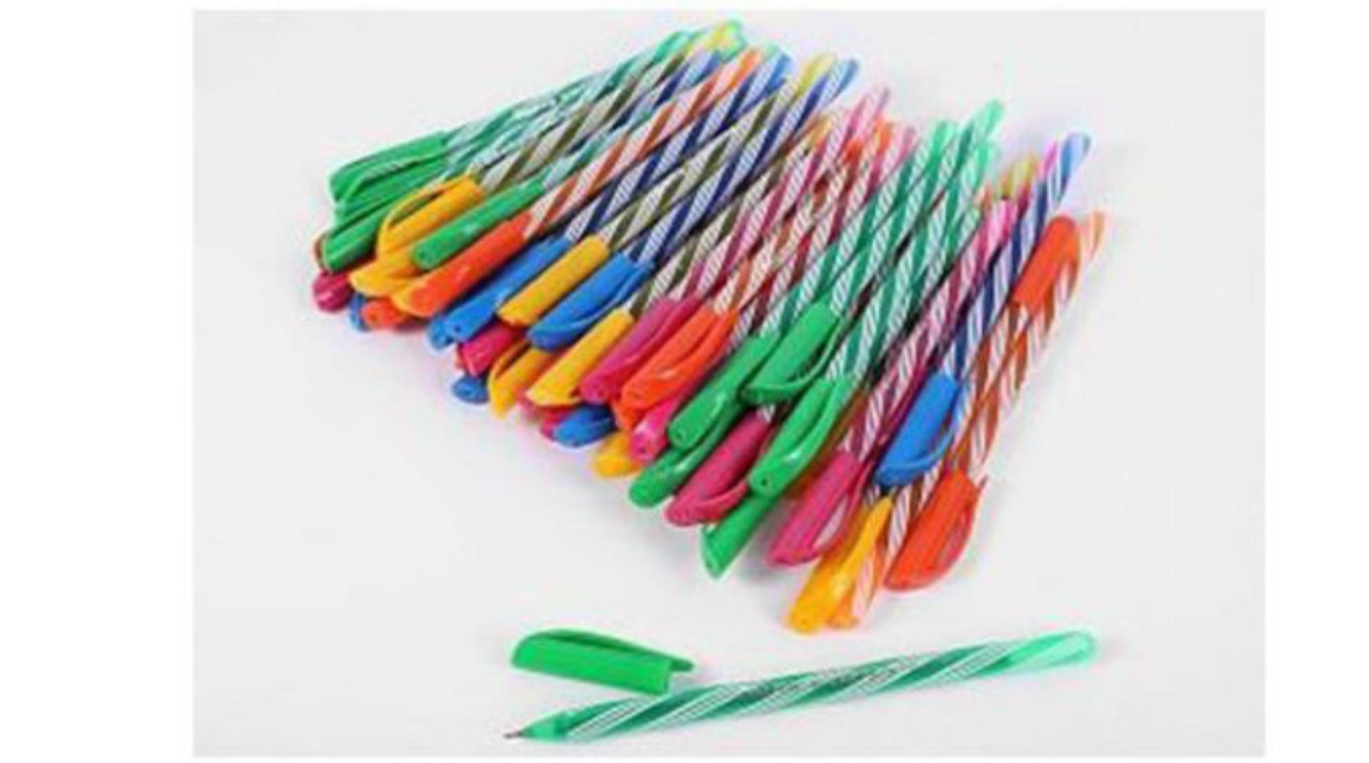 12 kasuku A5 exercise books 200 pages( 11 single line+1 square line)+12 A5 kasuku exercise books 120 pages(11 single line+ 1 square line)+40 Obama ball pens( 30 blue,5 red,5 black) + 20 HB pencils