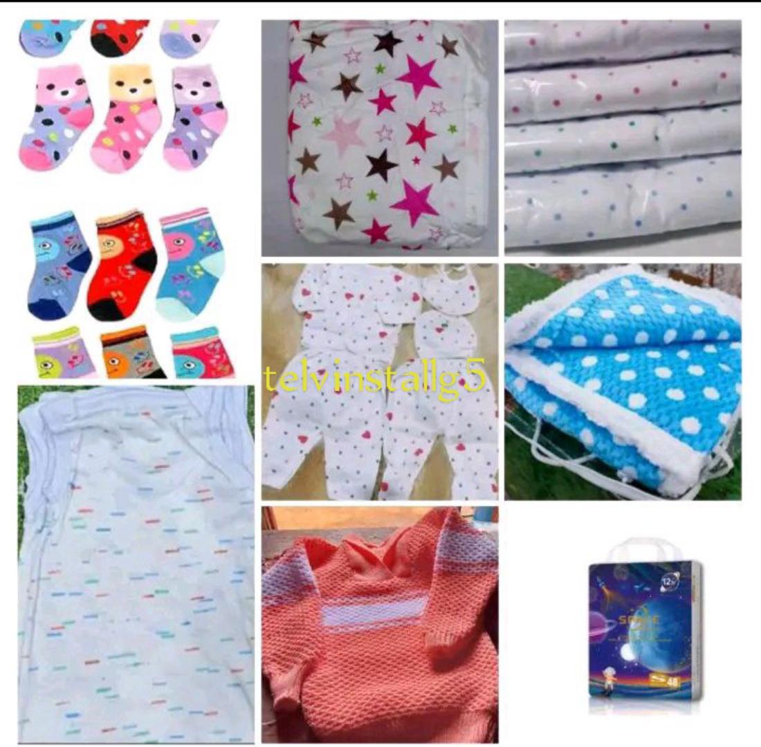 Baby blanket star fashion+ Baby blanket dotted + receiving lucky star baby suit +newborn sweater+3 newborn socks+ 3 newborn vests+1 baby wrapper (dots)+Soft care baby diapers 48Small size
