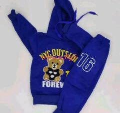 Hooded different colours warm baby suits suitable for boys and girls( prints my differ from time to time)