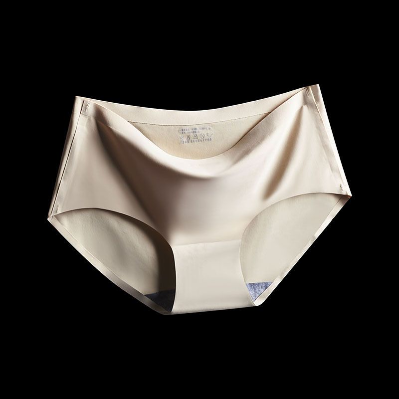 4Pcs/Set Women's Sexy Panties  Women's non-marking ice silk panties sports underpants quick-drying breathable 810 triangular pants a piece to lift the buttocks high elasticity, soft ice silk