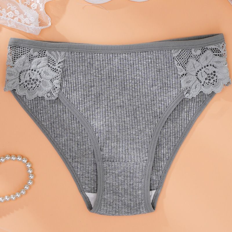 3Pcs/Set Women's Sexy Panties New Girls Panties Cotton Threaded Women's Triangle Panties Solid Color Low Waist Lace Breathable Double Layer Stalls Women's Panties