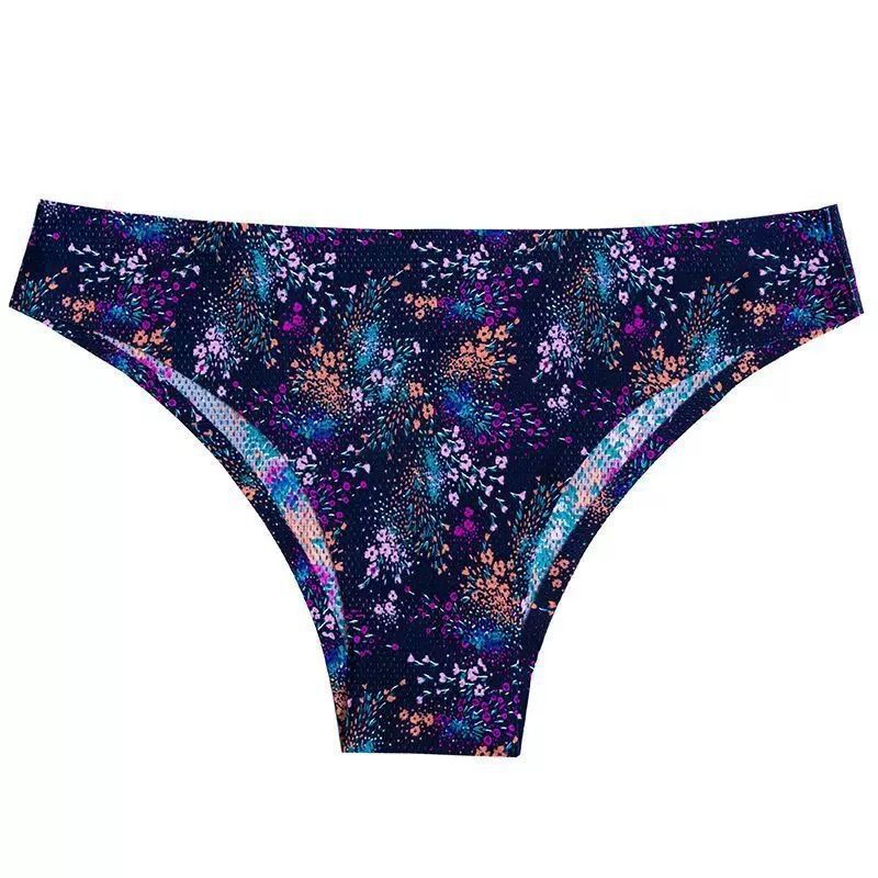 New listing 4 sets of women's printed triangle panties low waisted breathable comfortable hip lifting ladies thong seamless printed elastic panties seductive hot cotton file sexy girls bikini